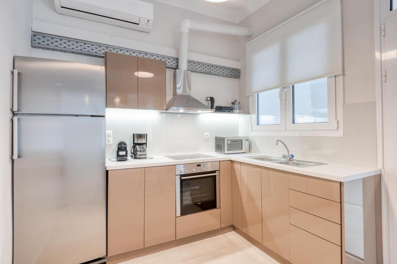 Modern 2-bedroom Apt, 200m From The Acropolis