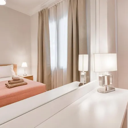 Modern 2-Bedroom Apt, 200M From The Acropolis Athens Exterior photo