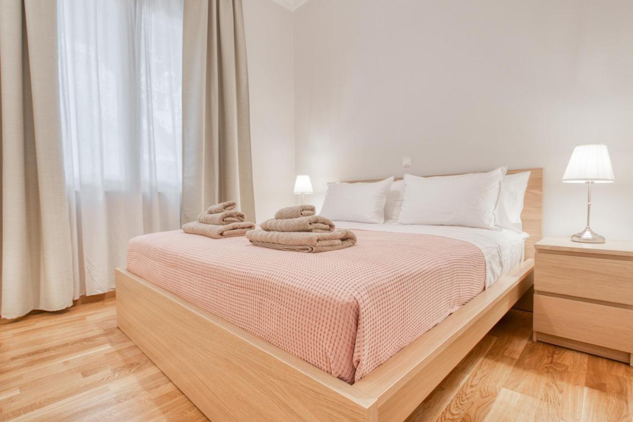 Modern 2-bedroom Apt, 200m From The Acropolis